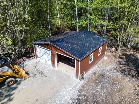 7147 Suerweir Road, Applegate MI 48401 photo 5