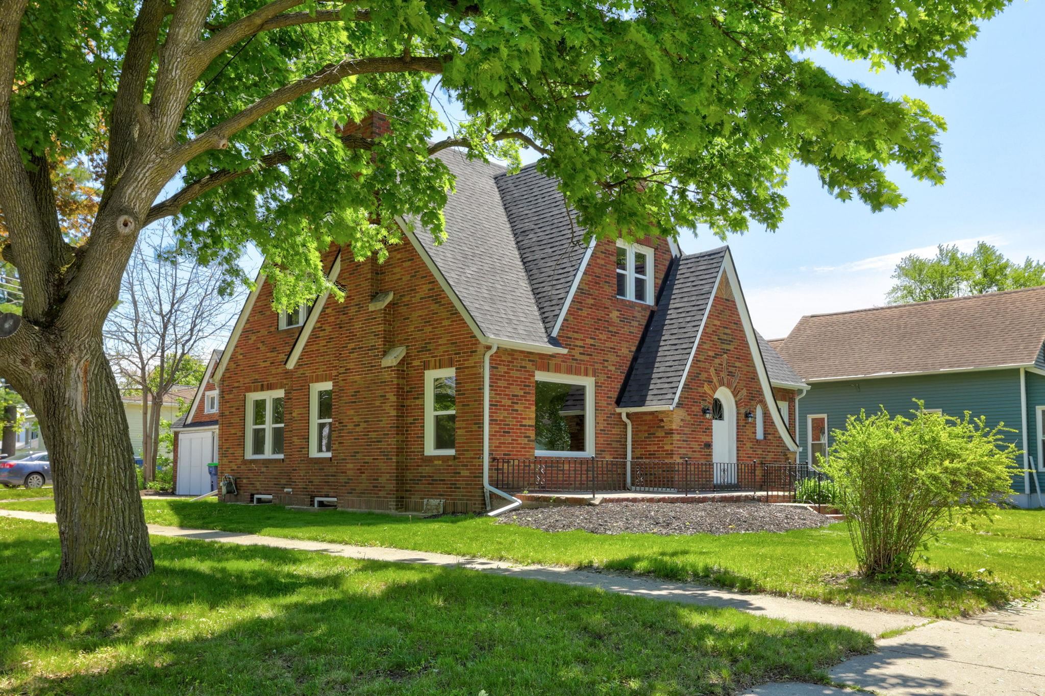 801 S Madison Avenue, Bay City MI 48706 photo 1
