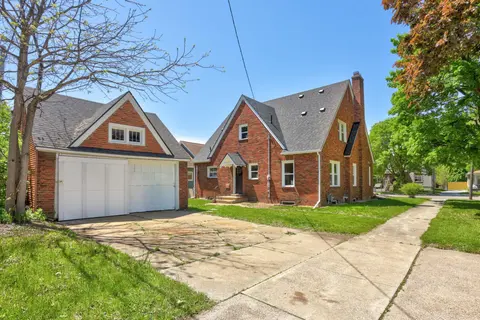 801 S Madison Avenue, Bay City MI 48706 photo 2
