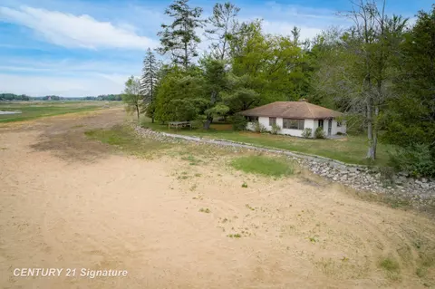 5242 Ostlund Drive, Hope MI 48628 home for sale