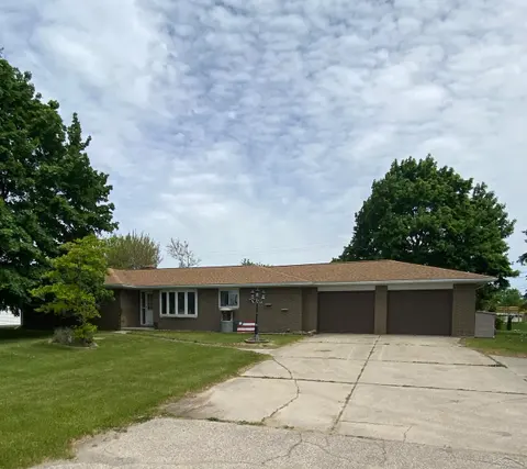 1032 N Hemlock Road, Hemlock MI 48626 home for sale
