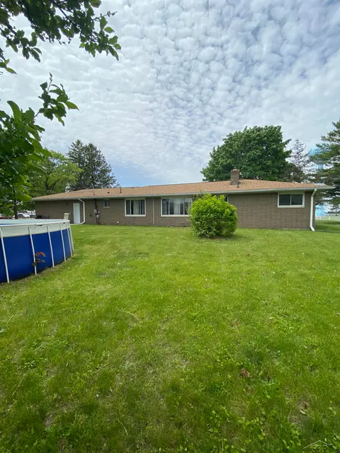 1032 N Hemlock Road, Hemlock MI 48626 photo 3