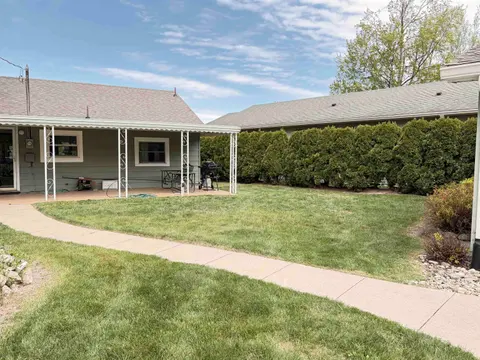 6505 Swallow Drive, Harrison MI 48625 photo 2