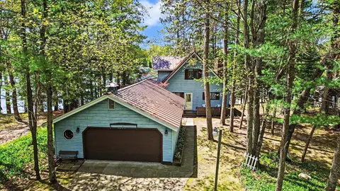 1040 Forest Road, Harrison MI 48625 photo 2