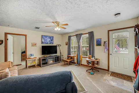 2738 Lakeshore Drive, Gladwin MI 48624-7811 photo 5