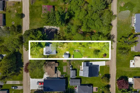 6373 Sunnyside Drive, Deckerville MI 48427 photo 3