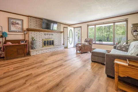 2881 Dean Street, Harrison MI 48625 photo 2