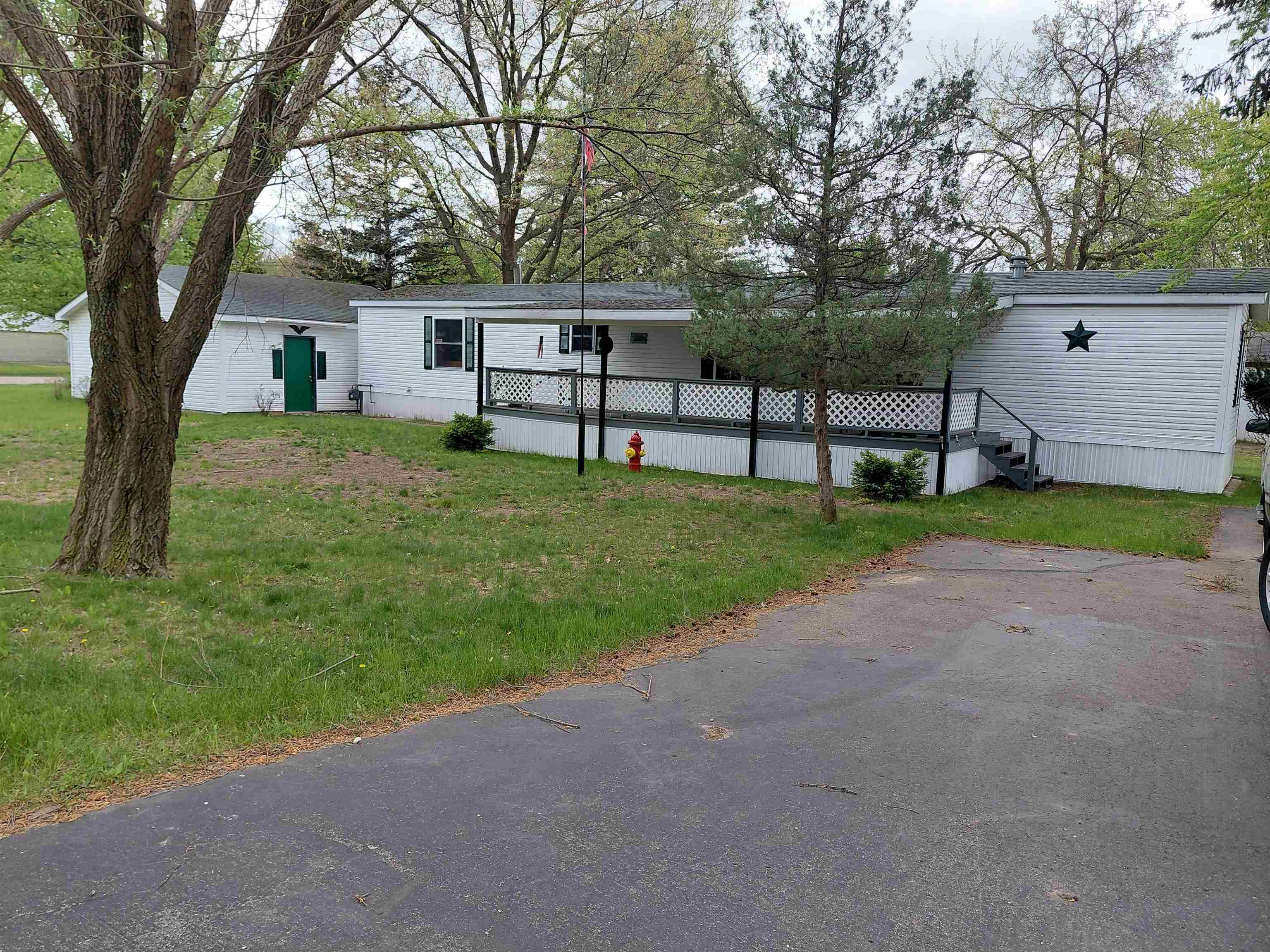 10388 Fisherman Trail, Lake MI 48632 photo 1