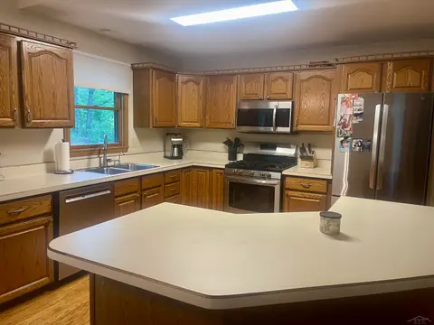 11279 Sarle Road, Freeland MI 48623 photo 4