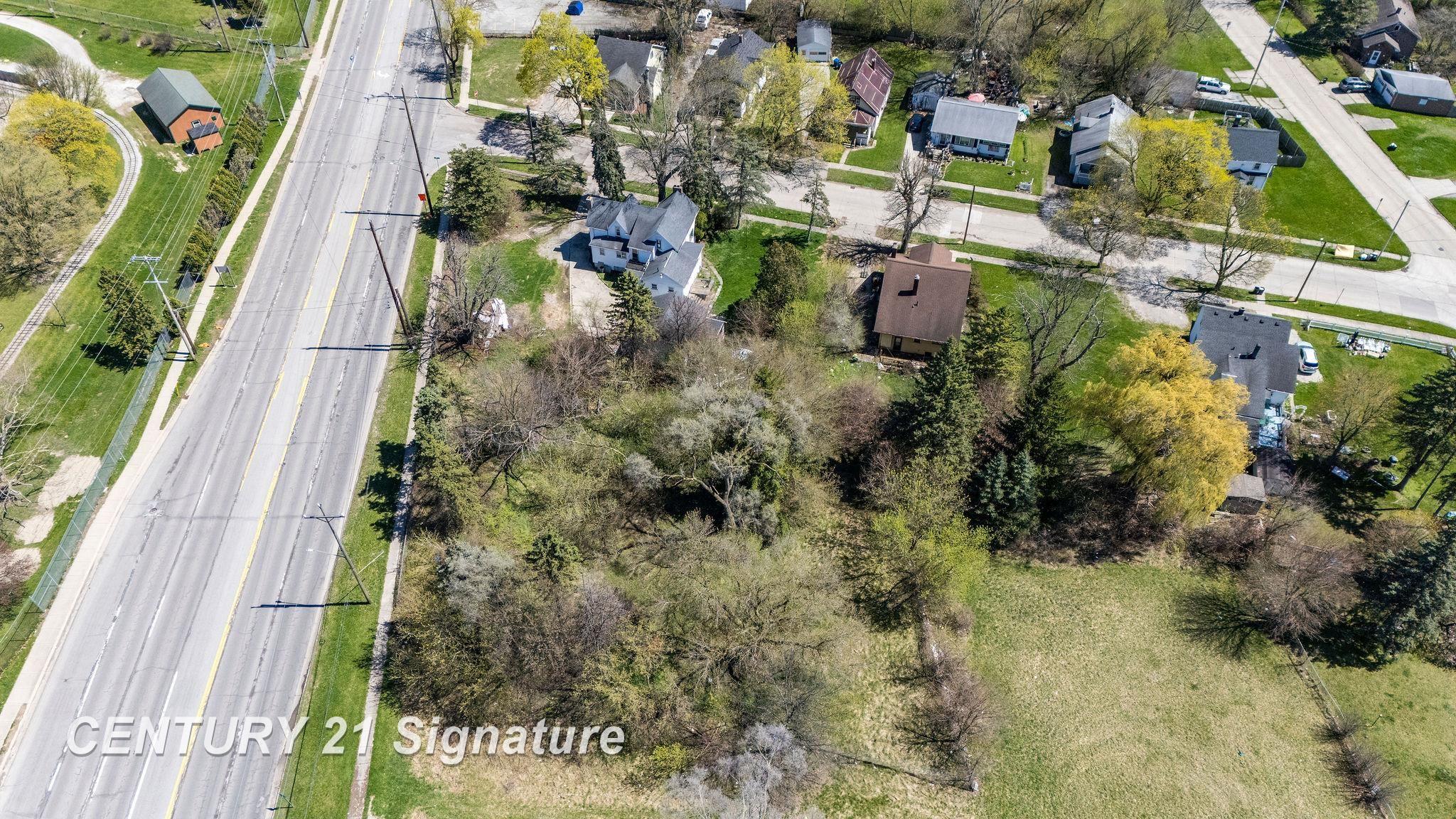 1911 Lincoln Avenue, Saginaw MI 48601 photo 1
