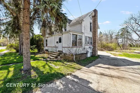 1911 Lincoln Avenue, Saginaw MI 48601 photo 3