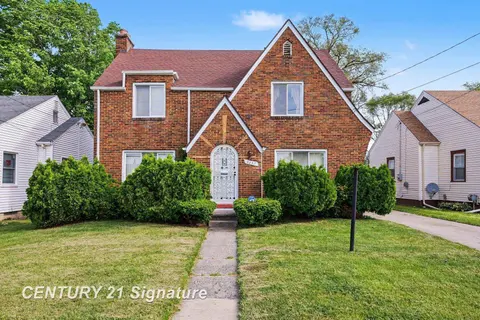 3237 Carter Street, Saginaw MI 48601 photo 2