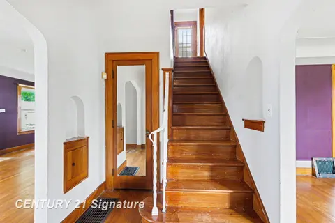 3237 Carter Street, Saginaw MI 48601 photo 4