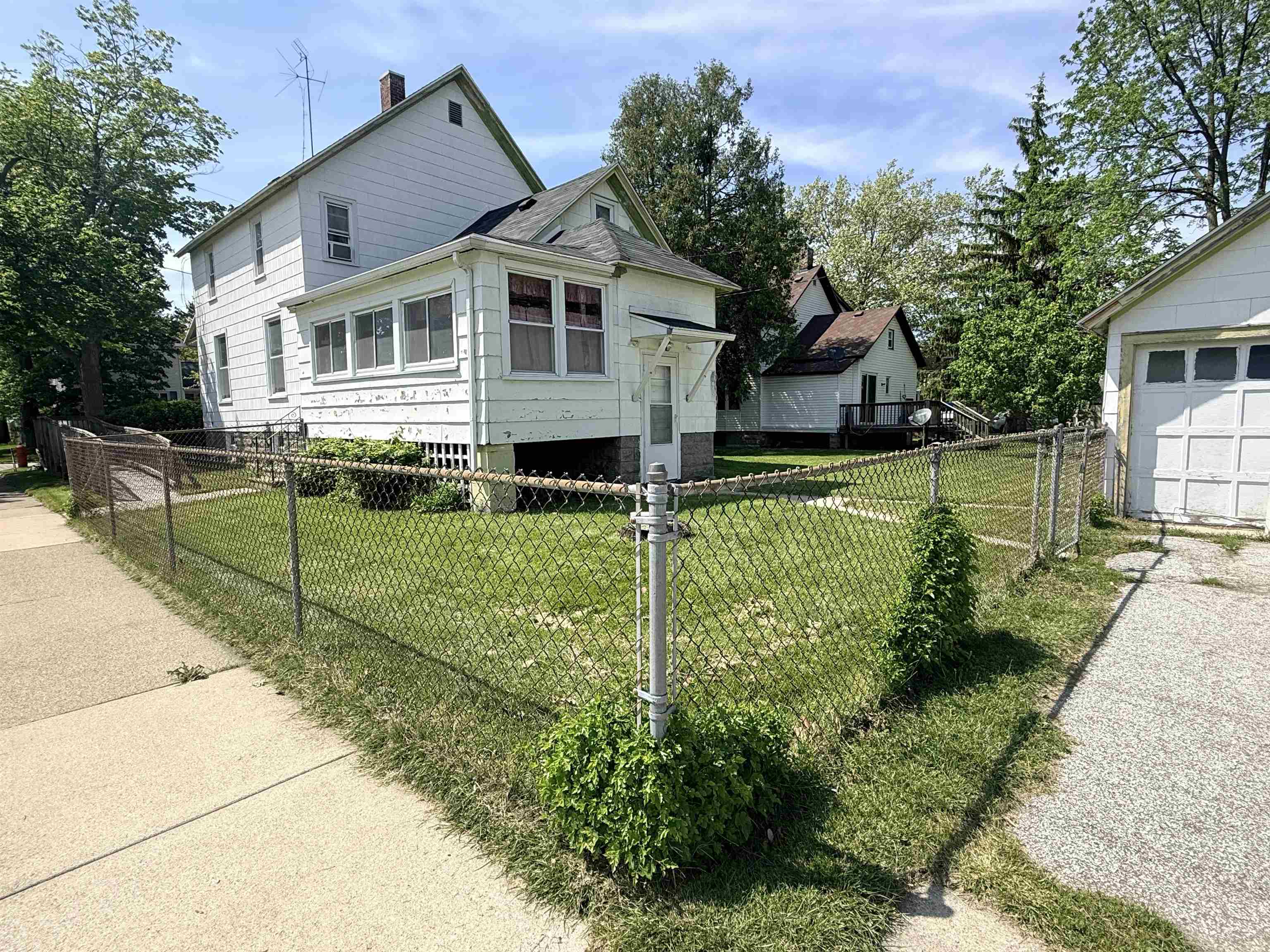 225 Ingraham Street, Bay City MI 48708 photo 1