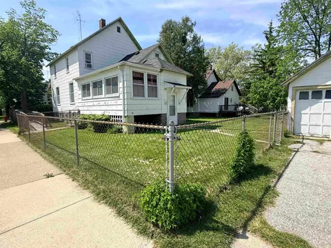 225 Ingraham Street, Bay City MI 48708 photo 1