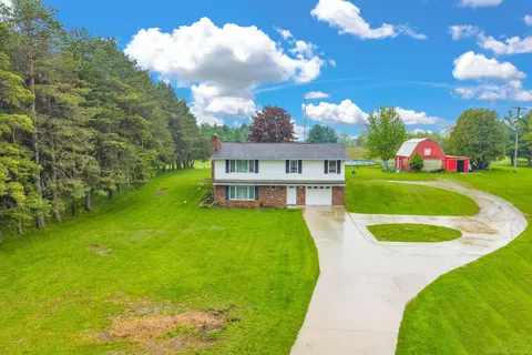 4394 Deckerville Road, Deckerville MI 48427 photo 3
