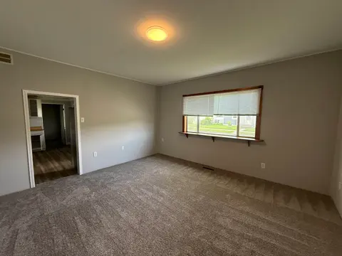 600 33rd Street, Bay City MI 48708 photo 2
