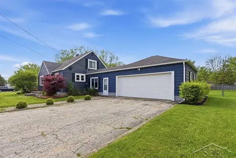 301 Church Street, Auburn MI 48611 photo 2