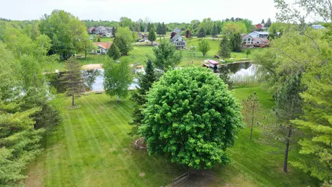 4622 Surrey Lane, Gladwin MI 48624 photo 4