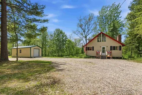 2710 S Whitney Beach Road, Beaverton MI 48612 photo 4