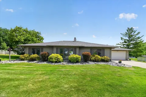1012 Wood Court, Owosso MI 48867 photo 1