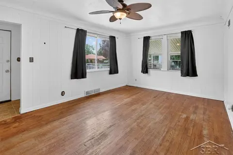 602 S Hampton Street, Bay City MI 48708 photo 5