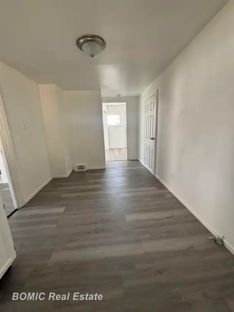 106 S Chilson Street, Bay City MI 48706 photo 3