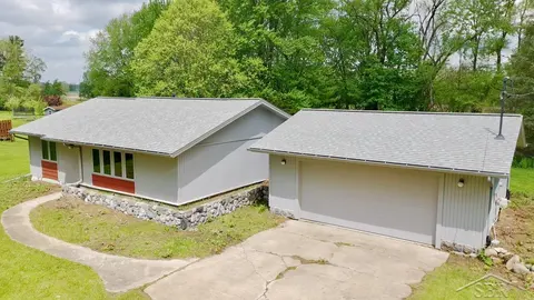 3087 E Gordonville Road, Midland MI 48640 photo 2