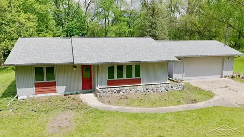 3087 E Gordonville Road, Midland MI 48640 photo 3