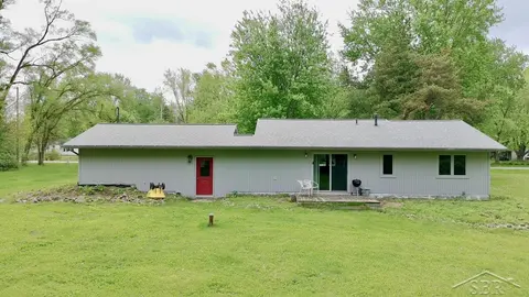3087 E Gordonville Road, Midland MI 48640 photo 5