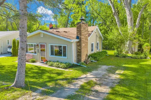 7526 Elmwood Road, Lexington MI 48450 photo 3