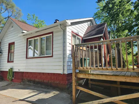 309 S Warner Street, Bay City MI 48706 photo 1