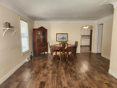 309 S Warner Street, Bay City MI 48706 photo 4