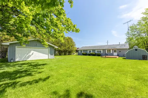 7685 Countryside Road, Lexington MI 48450 photo 2