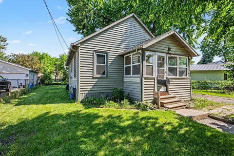 3104 N Van Buren Street, Bay City MI 48708 photo 1