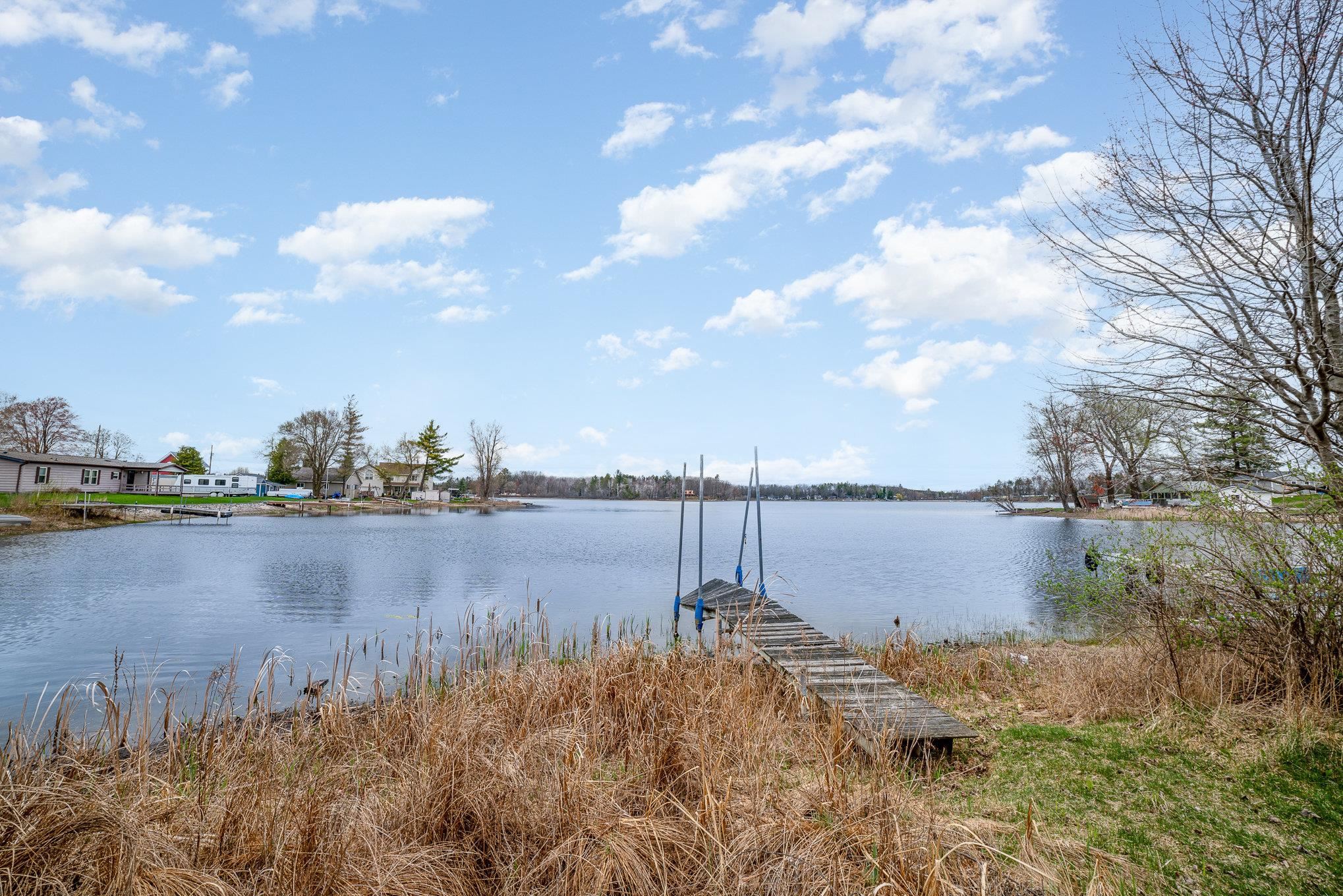 1521 E Pratt Lake Road, Gladwin MI 48624 photo 1