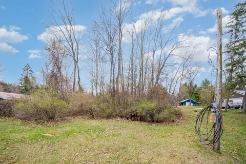 1521 E Pratt Lake Road, Gladwin MI 48624 photo 5