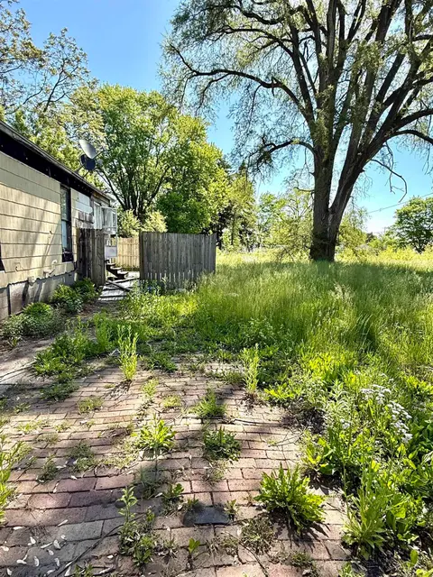 2414 Hermansau Street, Saginaw MI 48602 photo 5