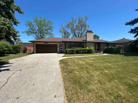 512 Handy Drive, Bay City MI 48706 photo 2