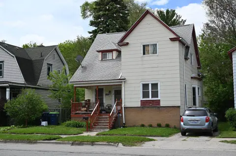 912 Garfield Avenue, Bay City MI 48708 photo 1