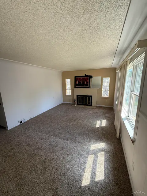 2506 Owen Street, Saginaw MI 48601 photo 2