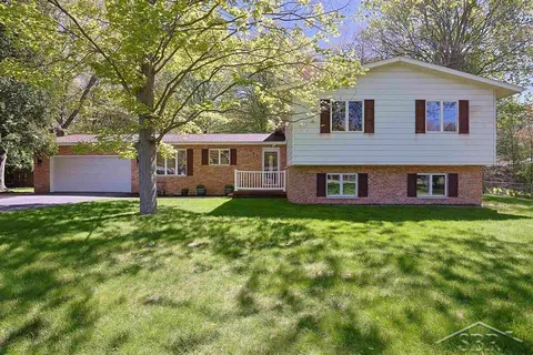 723 S Osborne Drive, Midland MI 48640 photo 1