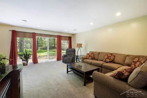 723 S Osborne Drive, Midland MI 48640 photo 5