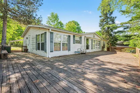 2310 S Whitney Beach Road, Beaverton MI 48612 photo 3