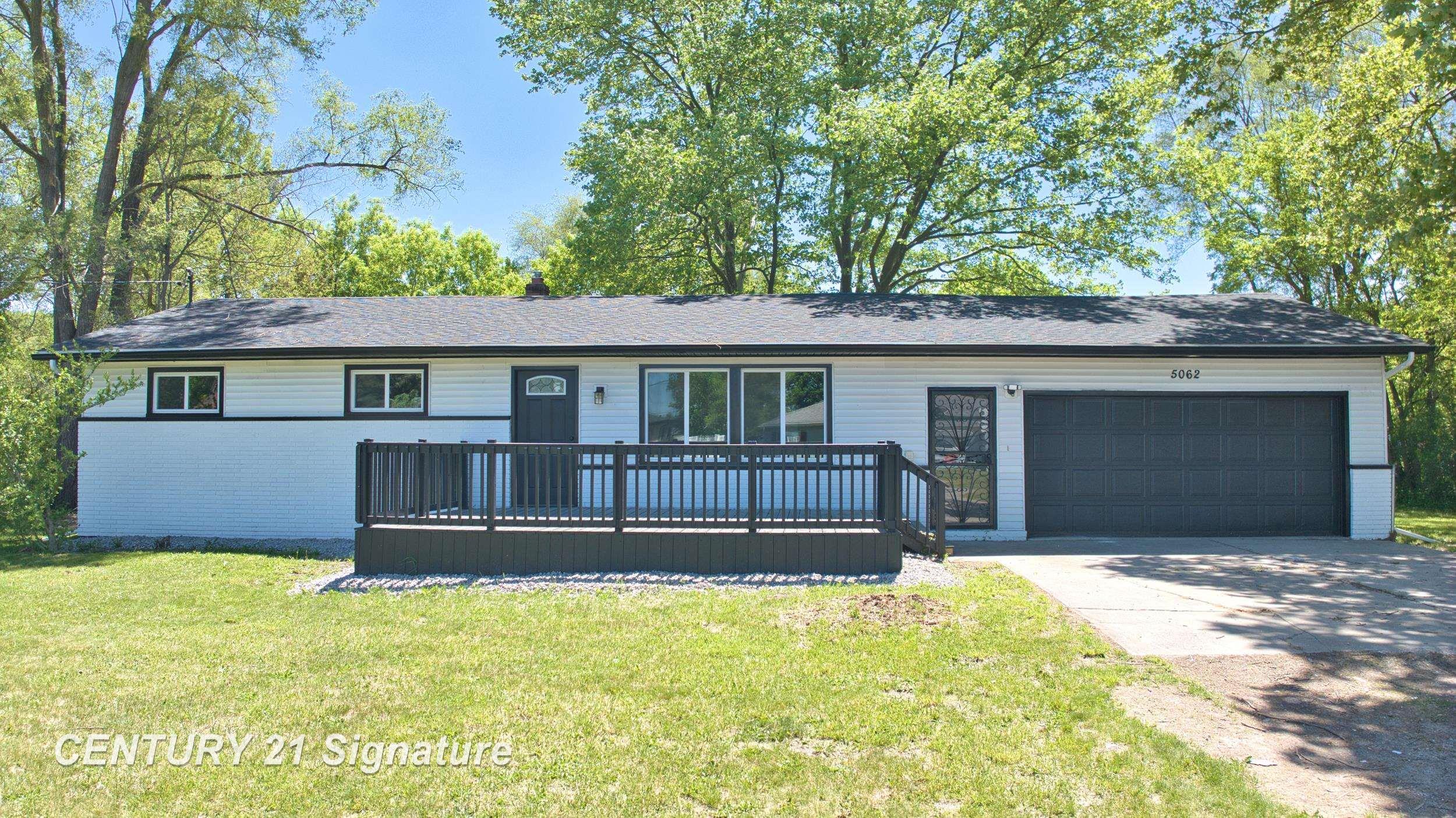 5062 Akron Street, Saginaw MI 48601 photo 1