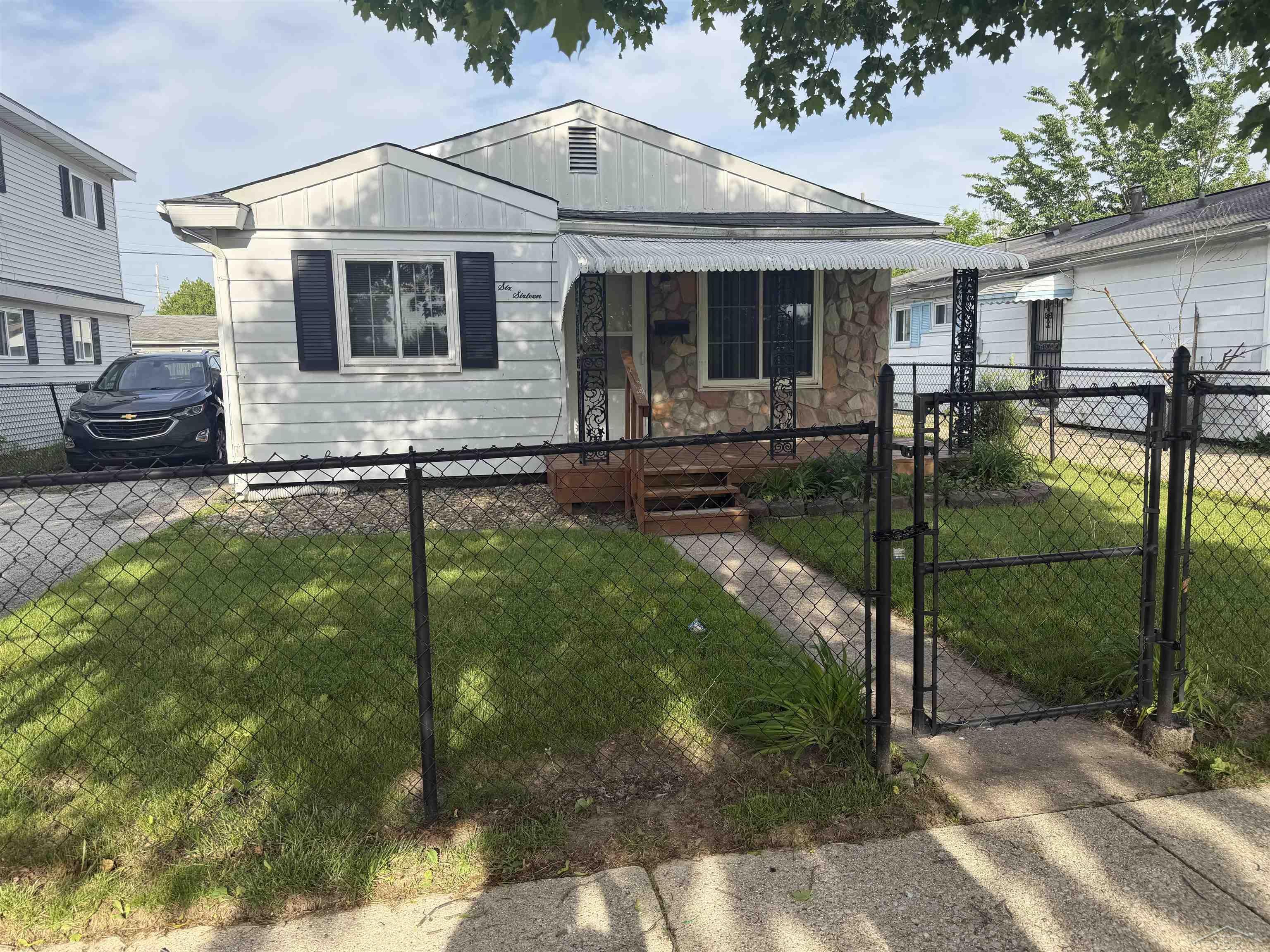 616 S 21st Street, Saginaw MI 48601 photo 1