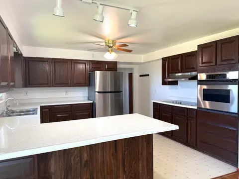 457 E Center Road, Essexville MI 48732 photo 3