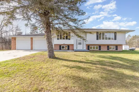 3532 S Ten Mile Road, Breckenridge MI 48615 home for sale