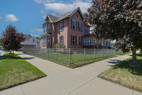 601 N Van Buren Street, Bay City MI 48708 photo 5