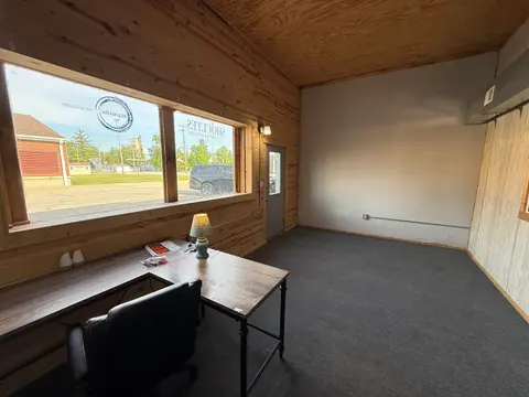205 S Kaiser Street, Pinconning MI 48650 photo 3